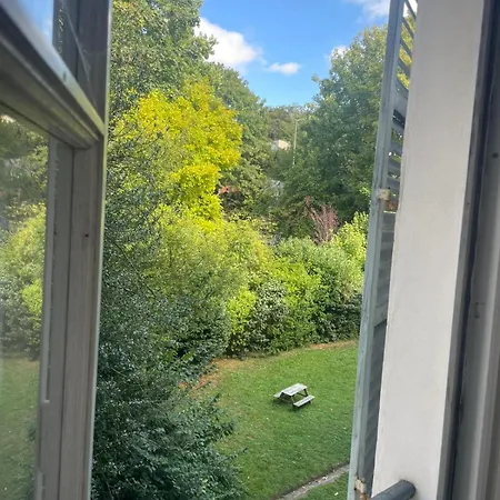 Apartamento Dans Maison Xviii Centre De Sèvres